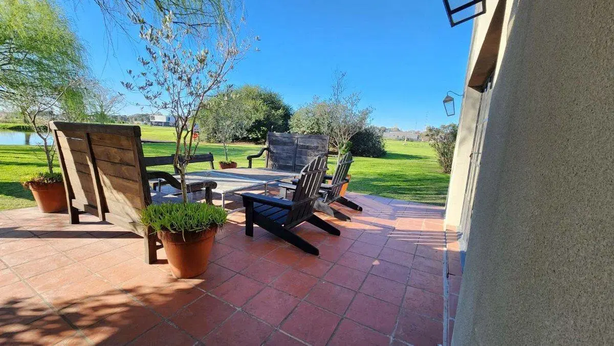 VENTA LOTE CARDALES LINDERO PREDIO UAR 4