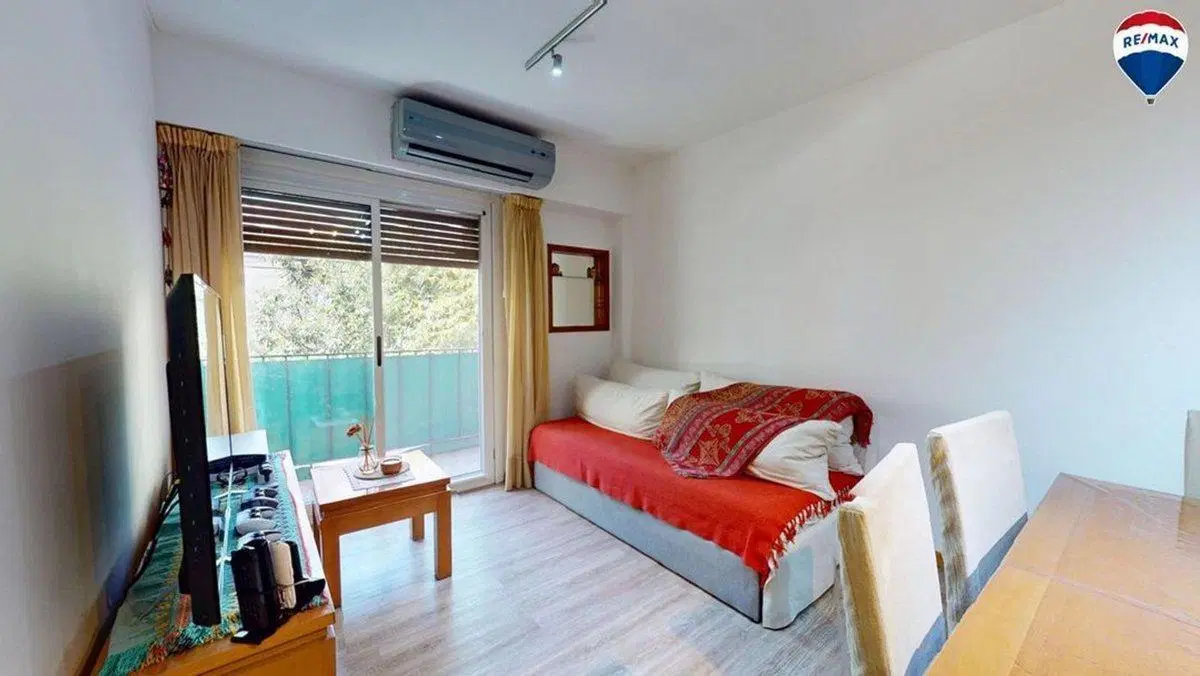 DEPARTAMENTO FLORES APTO CREDITO CON COCHERA 80 M2 5