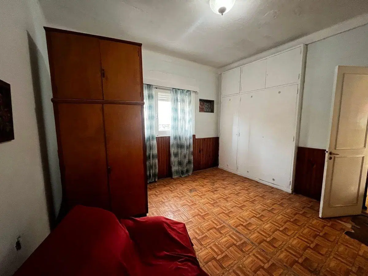 VENTA CASA DE 5 AMBIENTES DOBLE LOTE VILLA MADERO 3