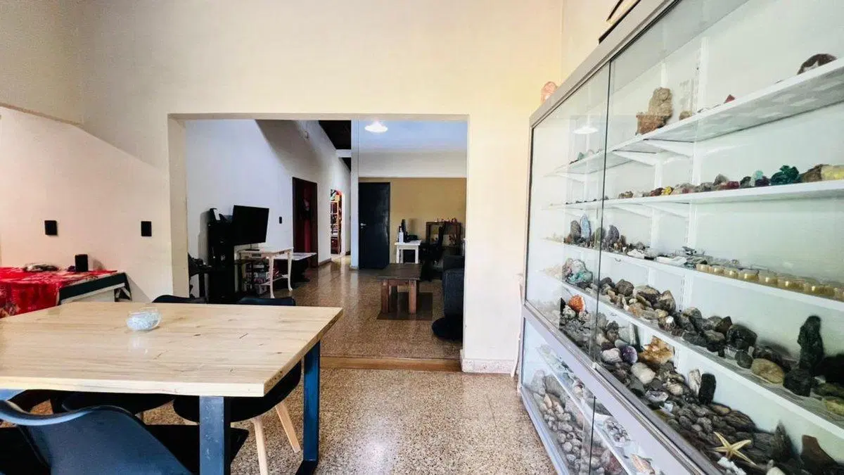VENTA CASA 4 AMBIENTES MORON JARDIN PILETA 4