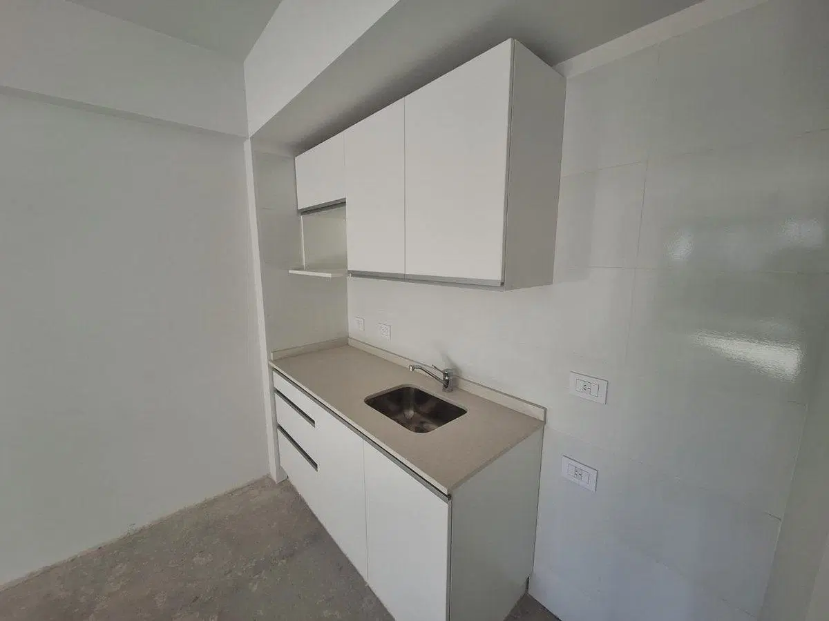 DEPARTAMENTO MONOAMBIENTE VENTA BALVANERA FRENTE 5