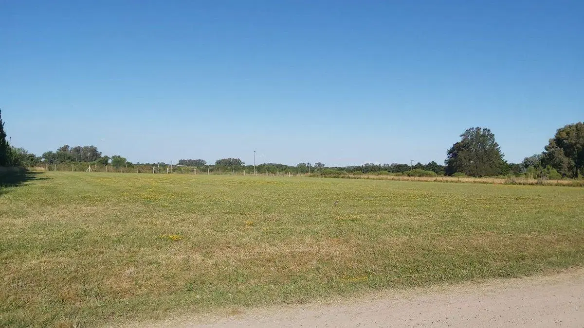 VENTA LOTE LA CECILIA CLUB DE CAMPO LUJAN 3