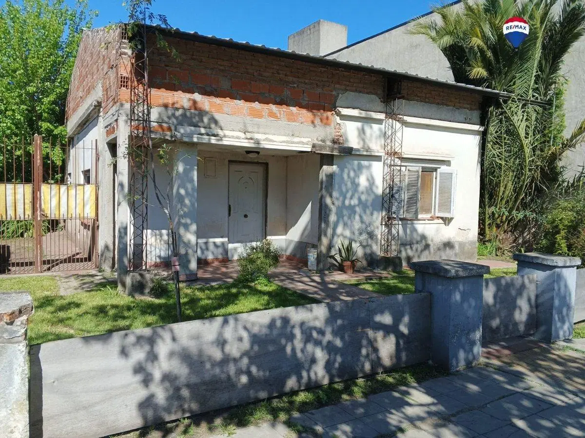 VENTA CASA LOTE PROPIO 3 AMBIENTES GUERNICA 4