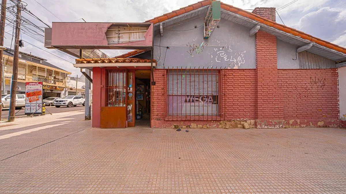 Local en Martinez 186 m2 Excelente ubicacion 3