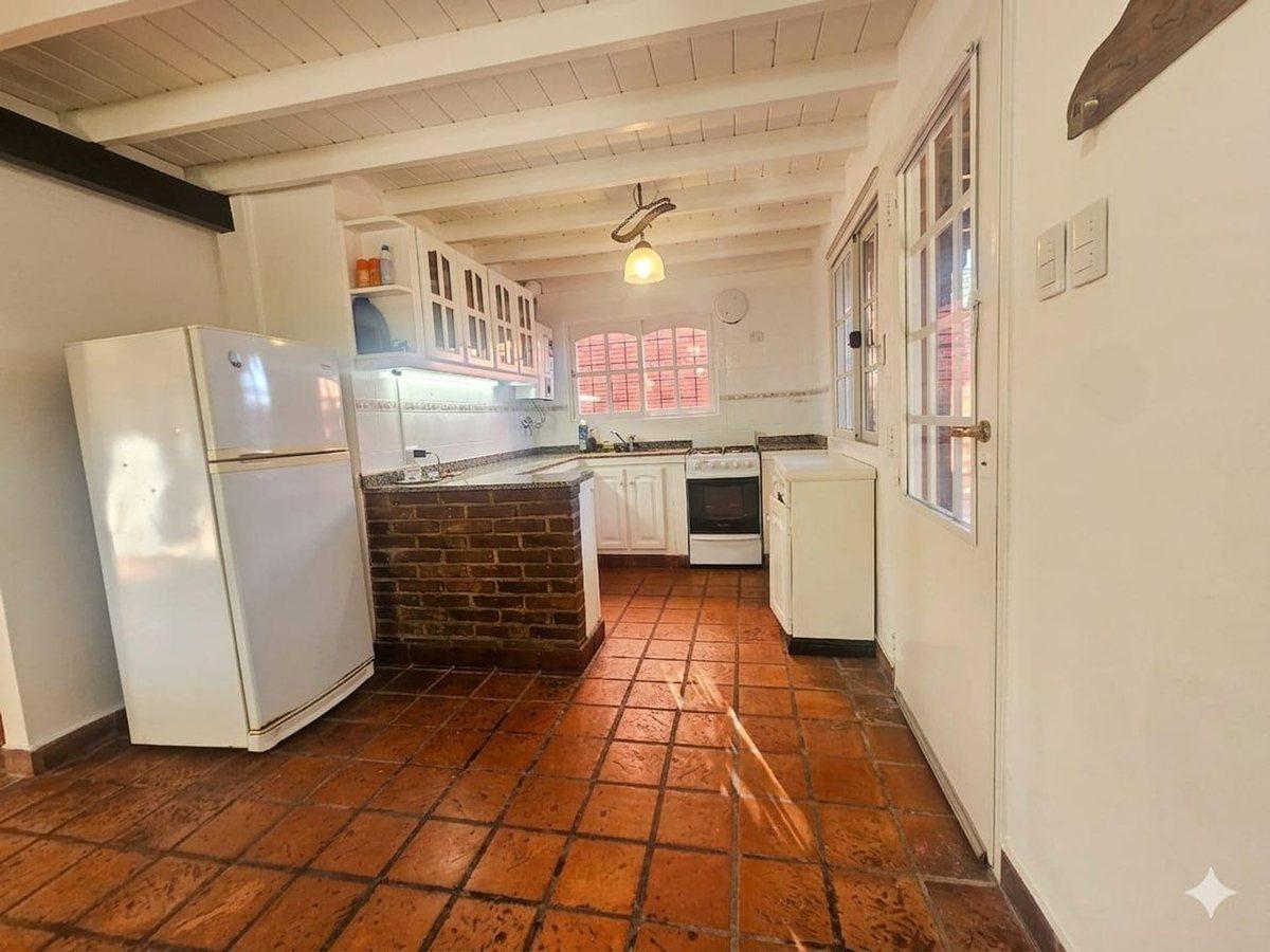 Foto de VENTA CASA 3 AMBIENTES TIEMPO LIBRE PILETA, imagen 2