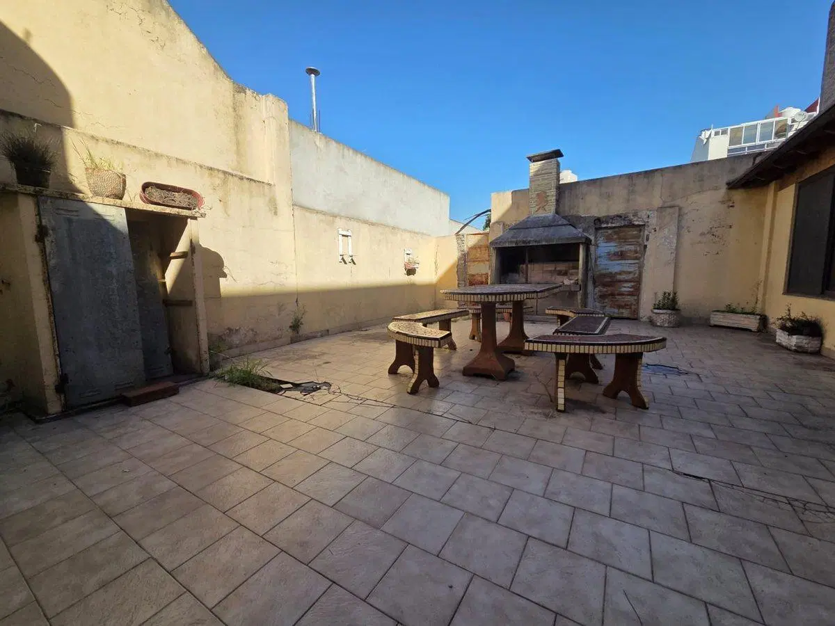 OPORTUNIDAD VENTA CASA RAMOS MEJIA IDEAL FLIPPING 3