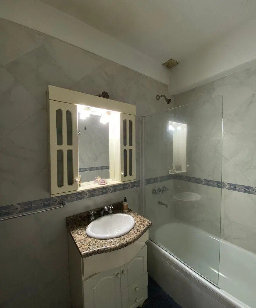 TRIPLEX EN VENTA CASEROS 4 AMBIENTES CON PATIO 5