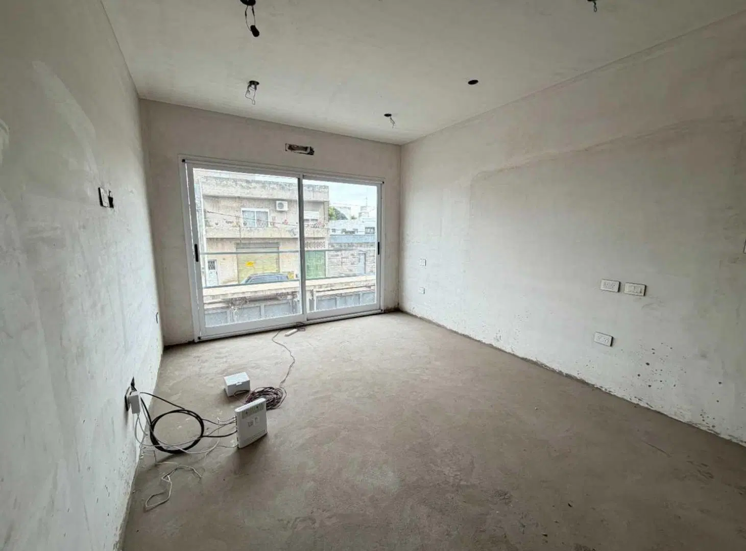 TRIPLEX VENTA SAN JUSTO 4 AMBIENTES A TERMINAR 3