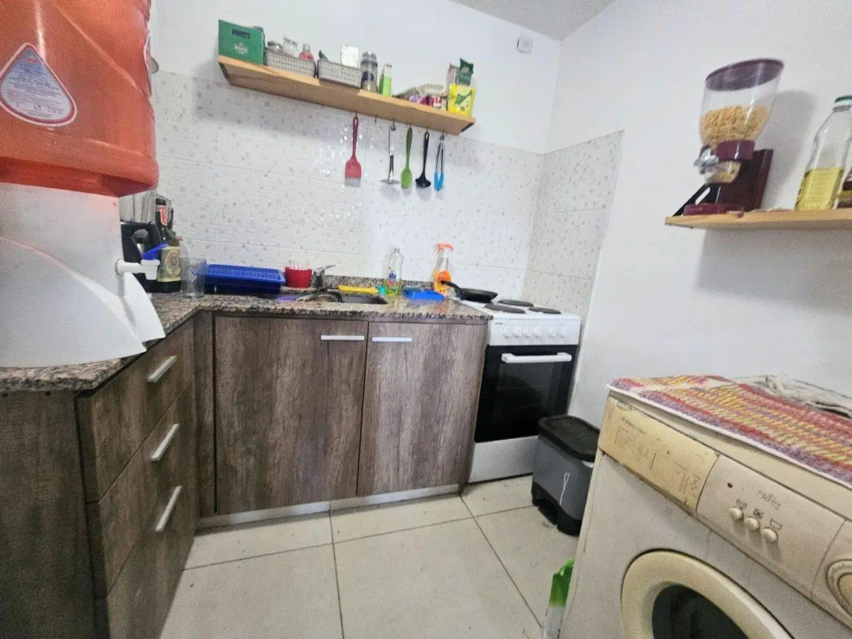 DEPARTAMENTO 2 AMBIENTES MORENO COCHERA PILETA 5