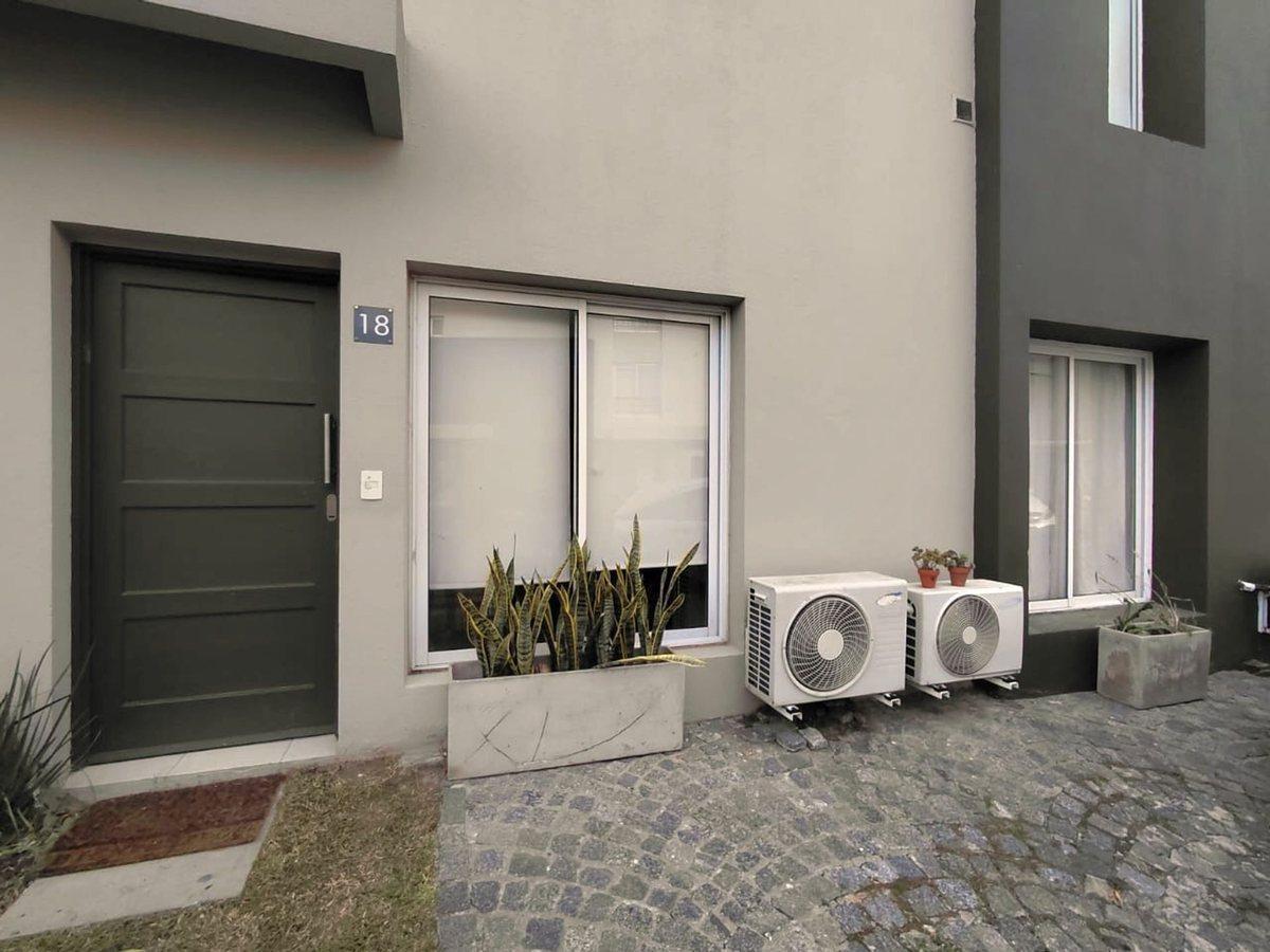 VENTA 3 AMBIENTES JARDIN BARRIO EL PALMAR NORDELTA