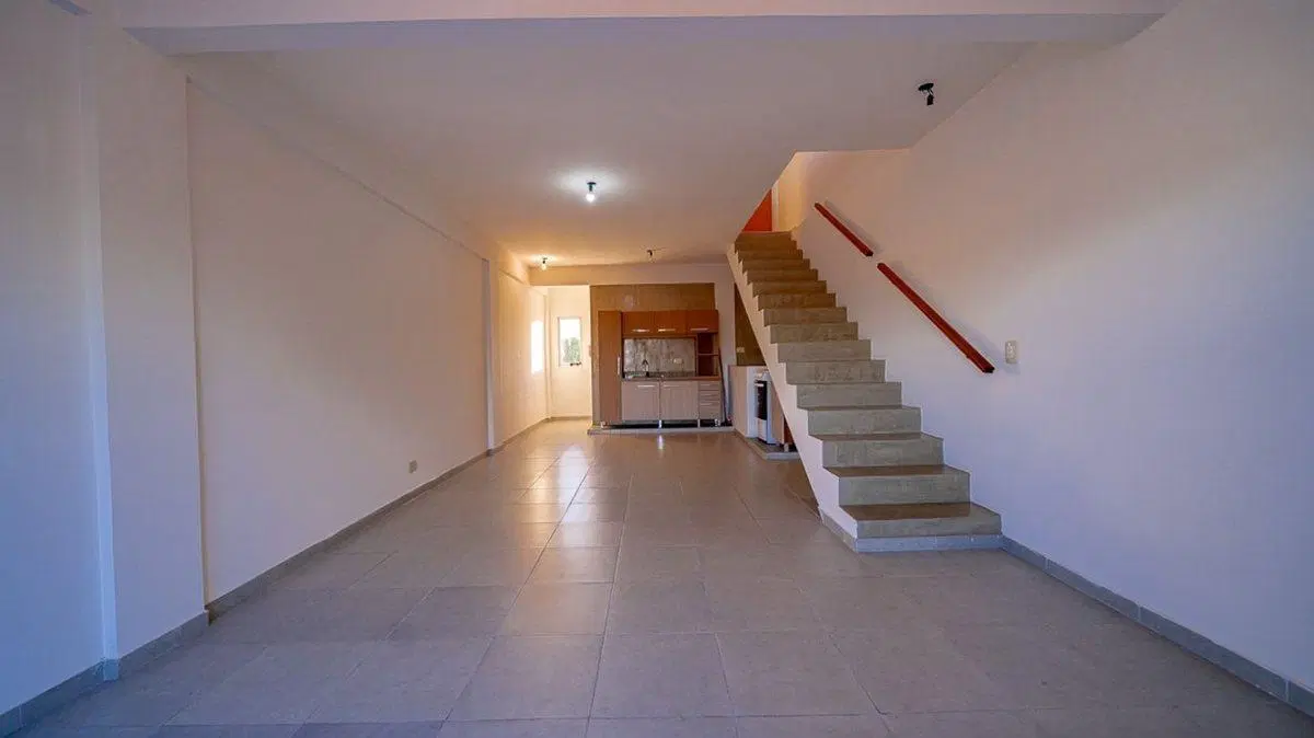 VENTA DEPTO DUPLEX VILLA SARMIENTO BALCON TERRAZA 2