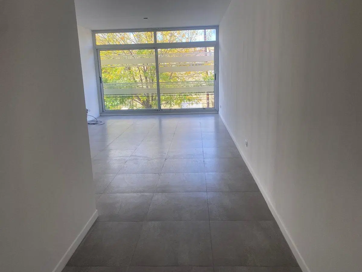 VENTA DPTO 2 AMBIENTES RAMOS MEJIA BALCON FRANCES 4
