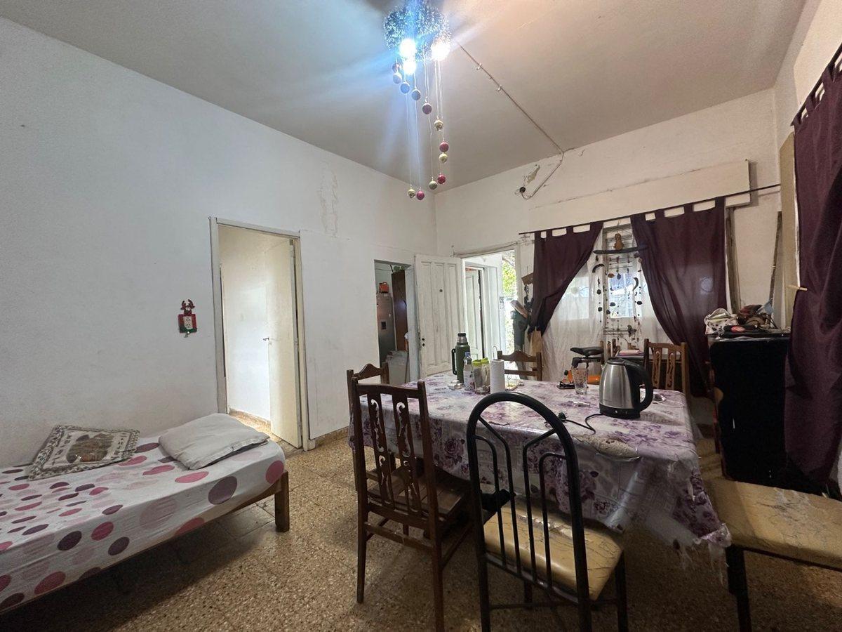 Foto de VENTA 2 CASAS LOTE 530 PARQUE JOHNSTON HURLINGHAM, imagen 1