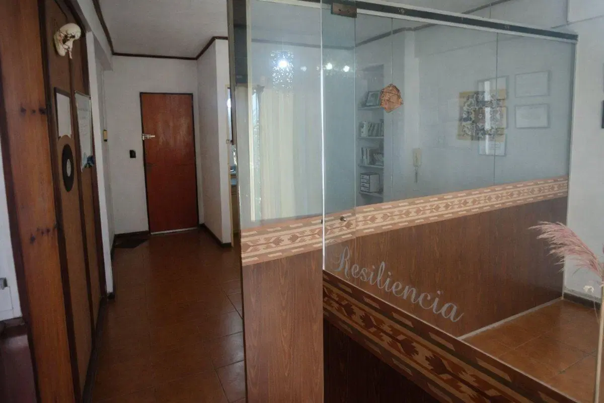 VENTA  DEPARTAMENTO OFICINA EN SAN JUSTO 4