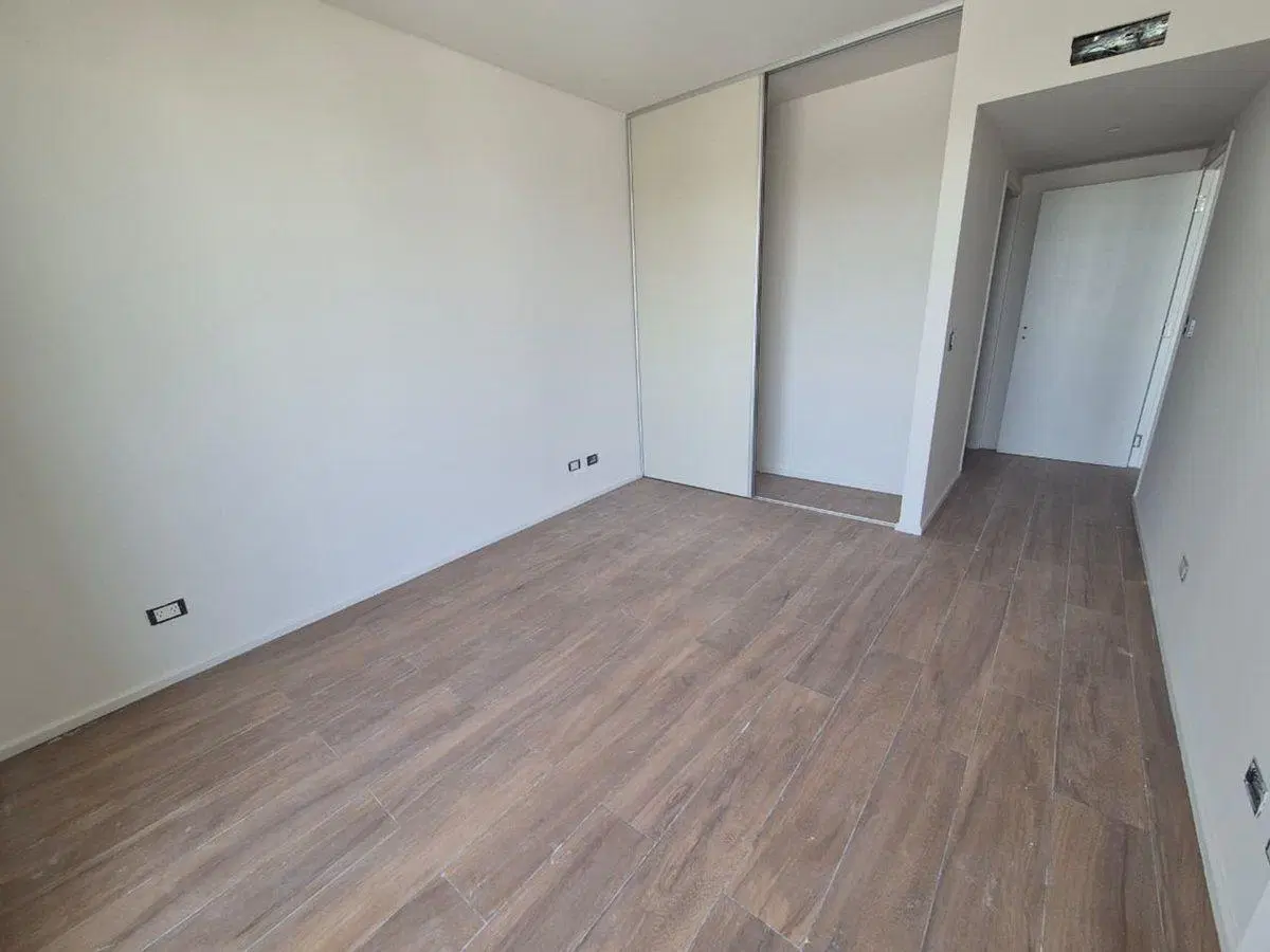 VENTA DEPARTAMENTO 2 AMBIENTES ORTUZAR COCHERA 8
