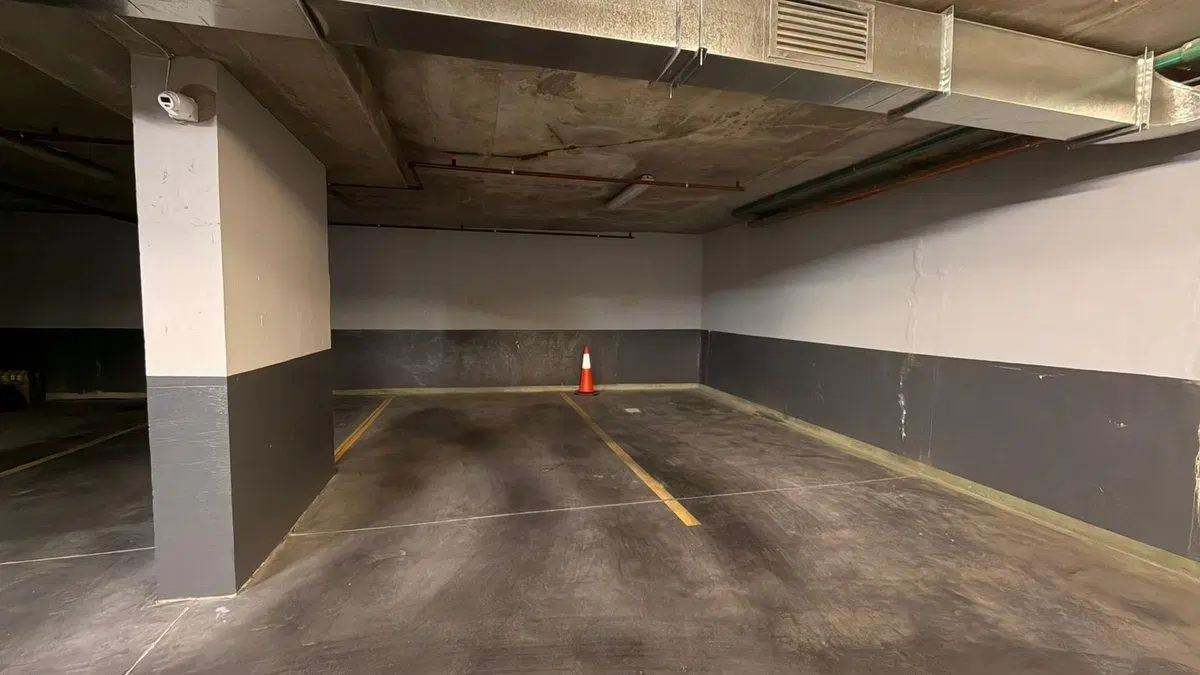 VENTA COCHERA FIJA Y CUBIERTA OLIVOS VICENTE LÓPEZ 5