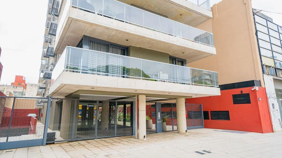 VENTA COCHERA FIJA Y CUBIERTA OLIVOS VICENTE LÓPEZ 2
