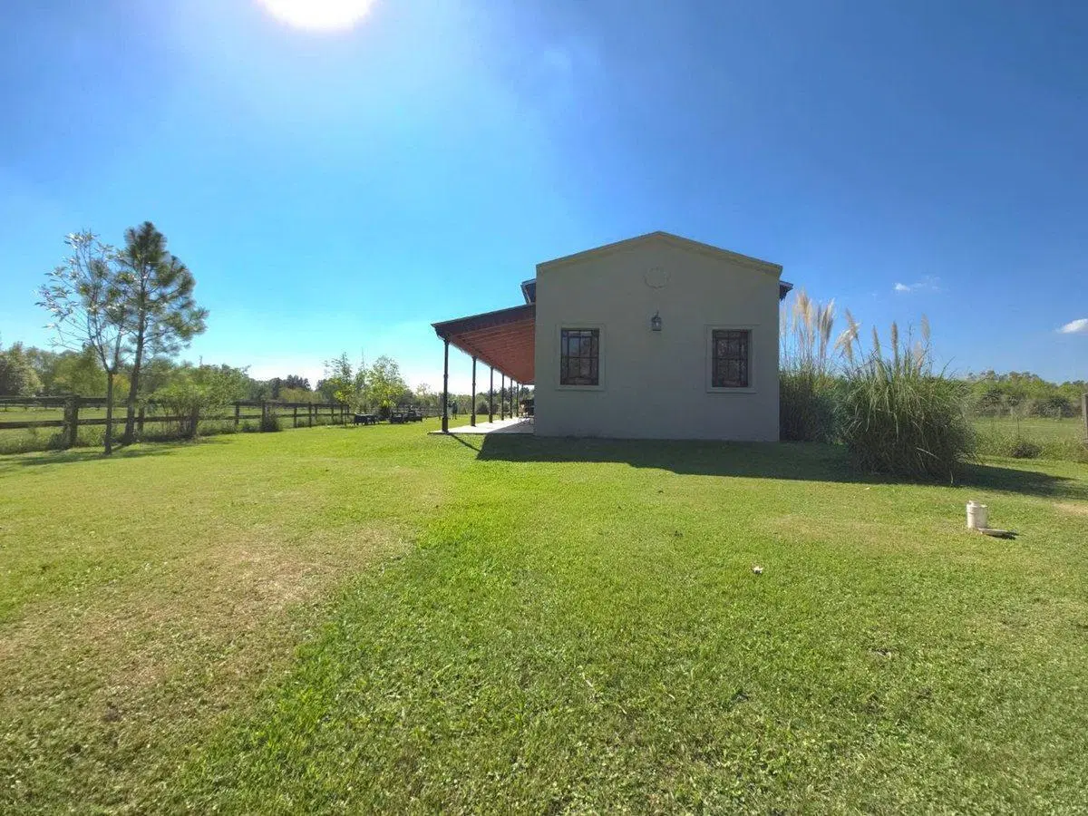 VENTA CASA BARRIO CHACRAS DEL MOLINO 3 AMB PILETA 5