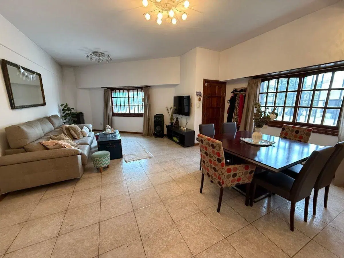 DUPLEX 4 AMBIENTES PATIO Y COCHERA VILLA LUGANO 2