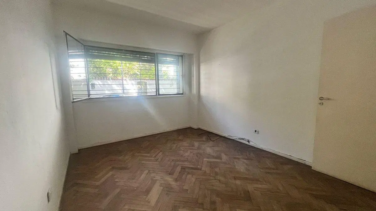 DEPARTAMENTO  APTO PROFESIONAL EXCELENTE UBICACION 4