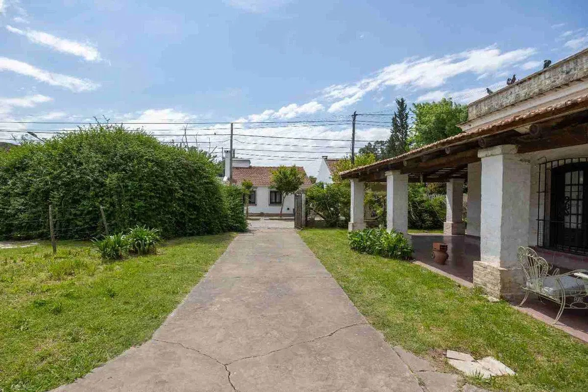 VENTA CASA COLONIAL EN SAN ANTONIO DE ARECO 2
