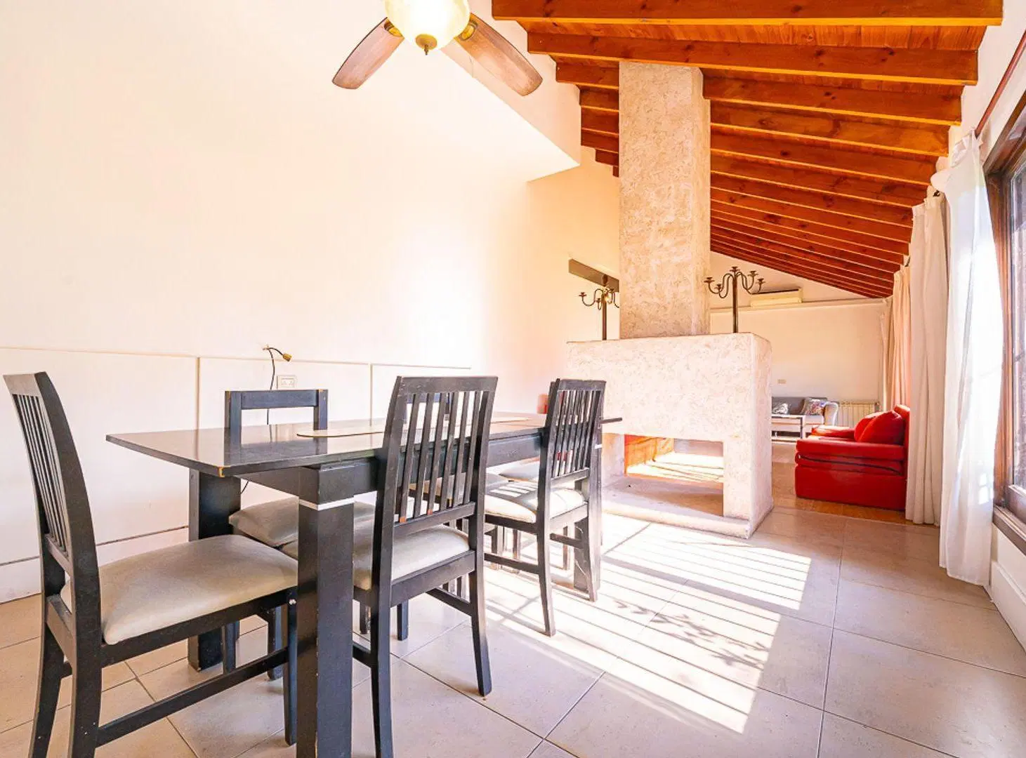 CASA 5 AMBIENTES EN TALAR DE PACHECO ENORME PARQUE 4
