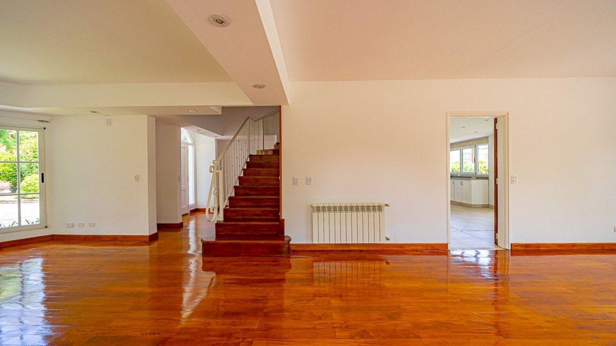 VENTA CASA BARRIO CERRADO LA DESEADA EZEIZA
