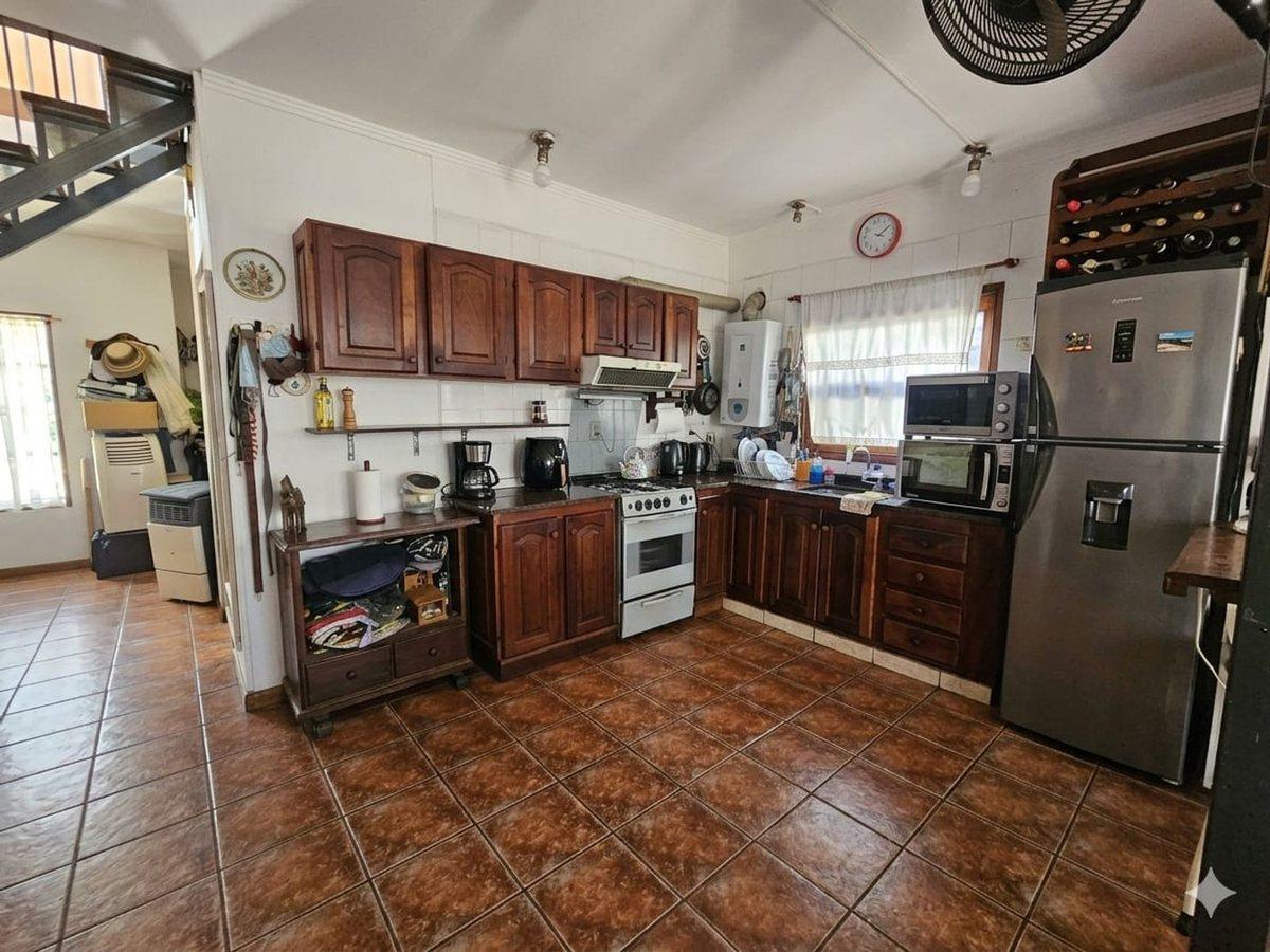 Foto de VENTA CASA 3 AMBIENTES Y MEDIO BARRIO TIEMPO LIBRE, imagen 3
