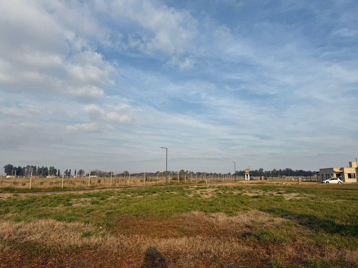 LOTE BARRIO LAGUNA AZUL 361 M2 EZEIZA
