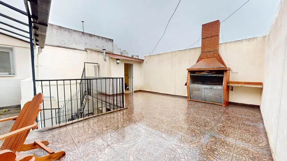 CASA MULTIFAMILIAR VILLA LUGANO 373 M2 4