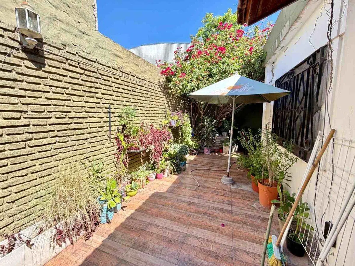 CASA VENTA 4 AMBIENTES VILLA SARMIENTO CON PATIO 4