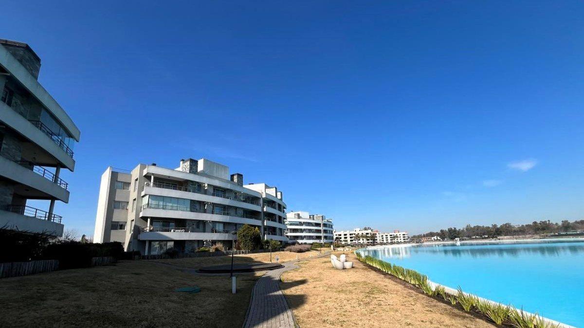 MONOAMBIENTE EN OPORTUNIDAD LAGOON PILAR AMENITIES