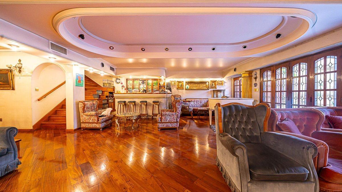 CASA 5 AMBIENTES VENTA PARQUE CHACABUCO