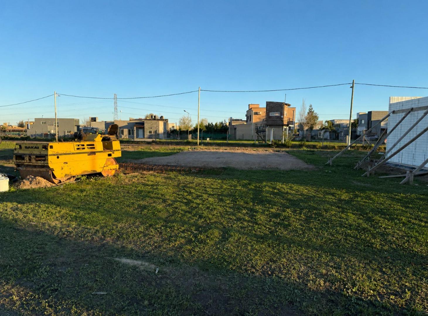 LOTE 400M2 BARRIO LAGUNA AZUL II
