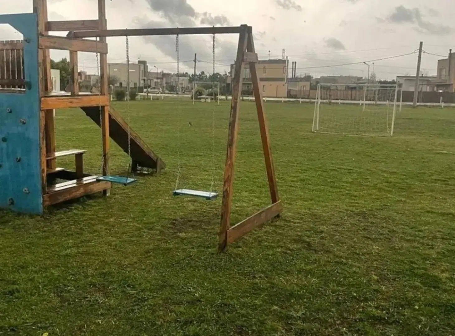 LOTE 400M2 BARRIO LAGUNA AZUL II 4