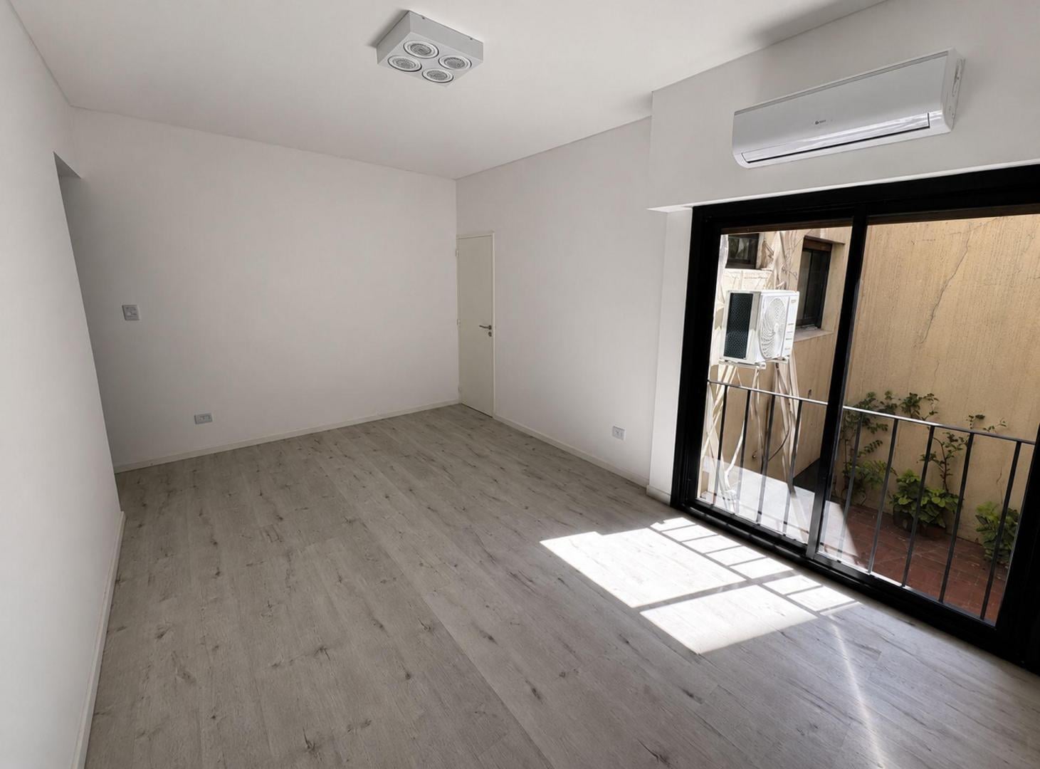 2 Ambientes Reciclado a Nuevo en Villa Urquiza