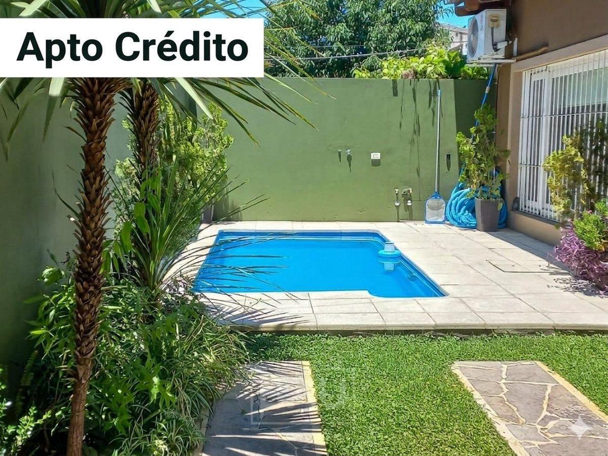 VENTA CASA TRES AMBIENTES PILETA APTO CRÉDITO