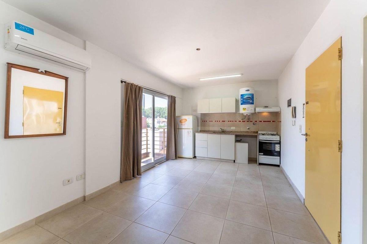 Foto de VENTA DEPARTAMENTO 2 AMBIENTES STOS LUGARES BALCON, imagen 5