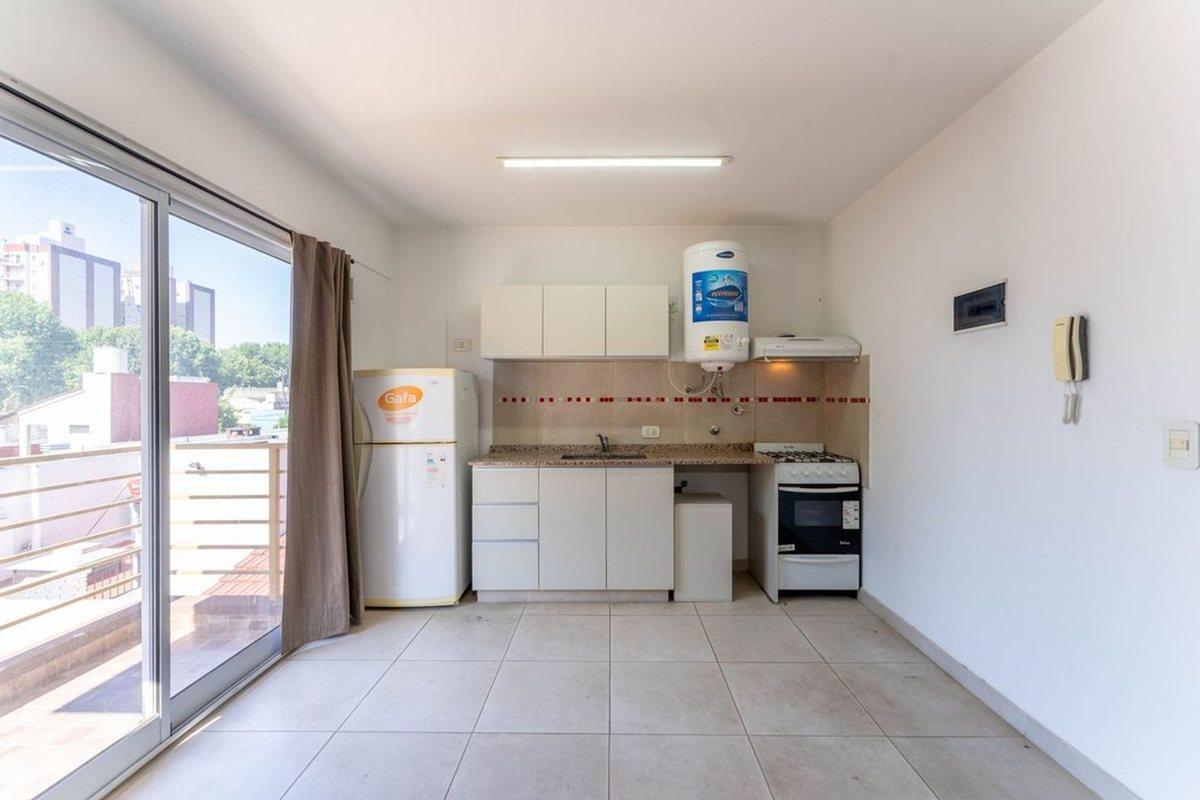 Foto de VENTA DEPARTAMENTO 2 AMBIENTES STOS LUGARES BALCON, imagen 3