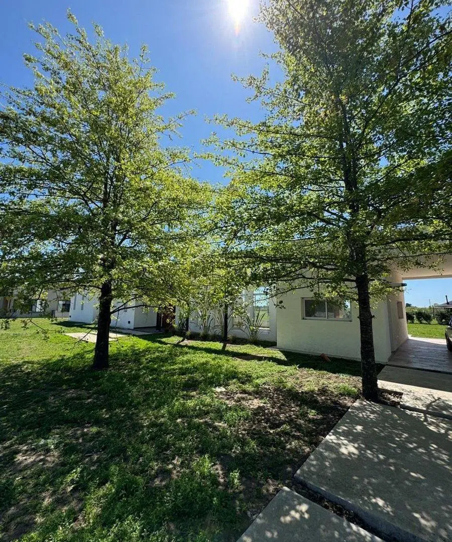 VENTA CASA 5 AMBIENTES COMARCA DE  LUJAN 3