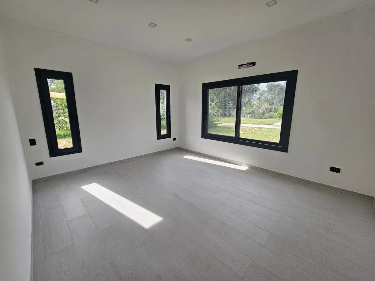 VENTA CASA 4 AMBIENTES SANTA IRENE A ESTRENAR 4
