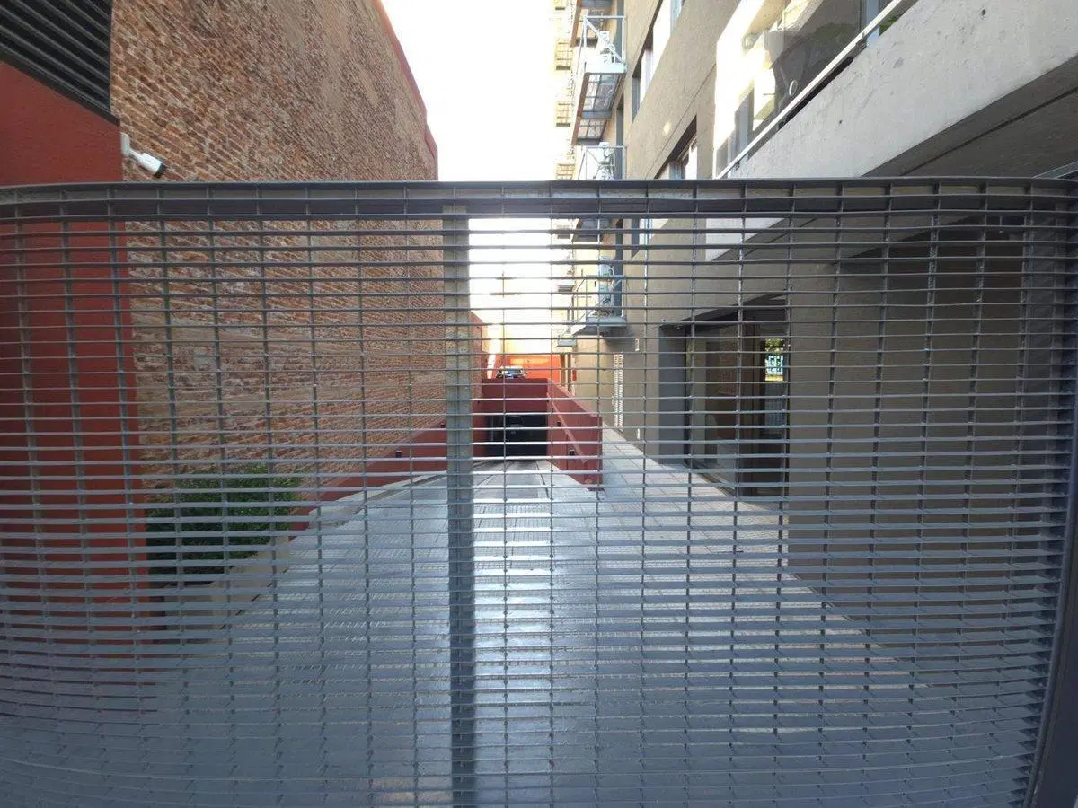 VENTA COCHERAS LA LUCILA 2