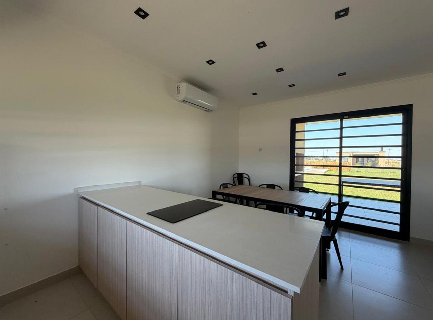 CASA 3 AMBIENTES BARRIO PRIVADO LAS PERDICES 2