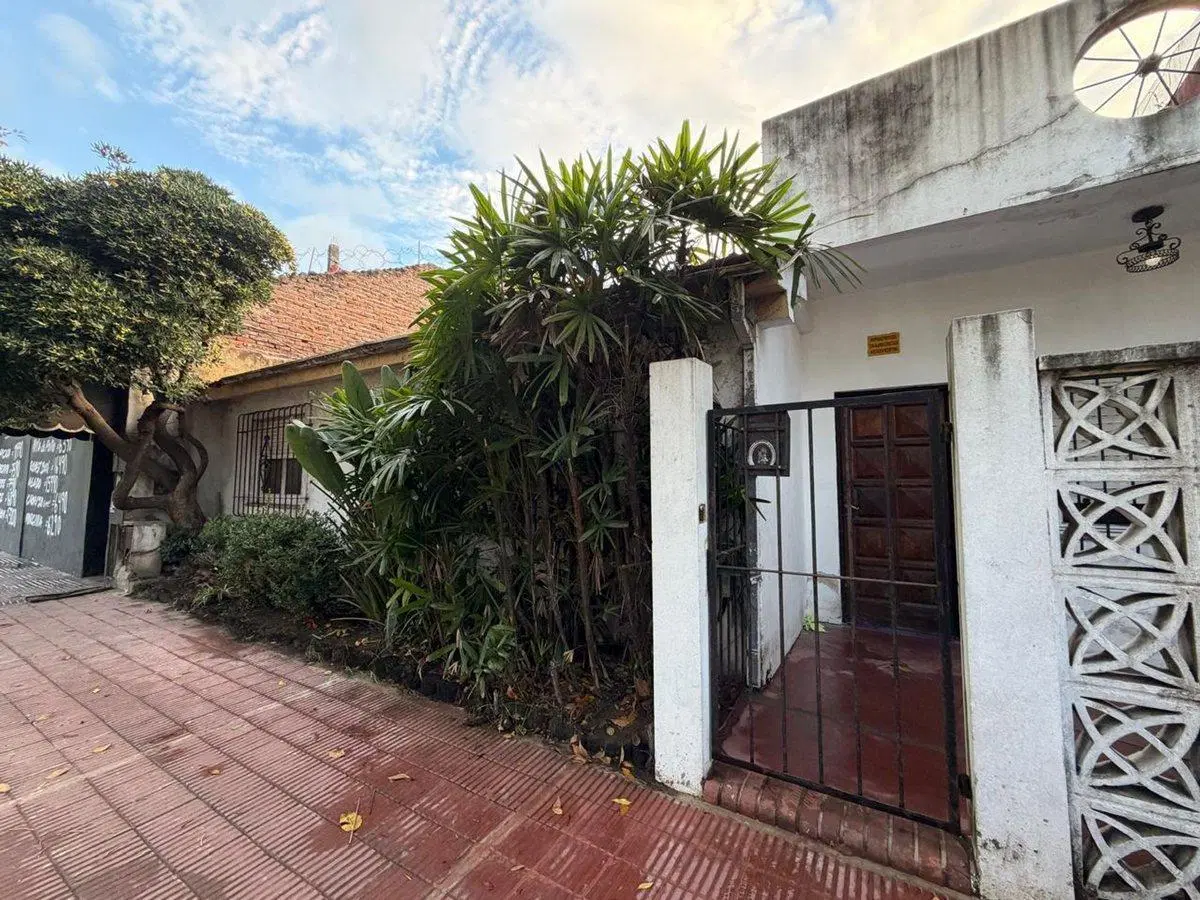 Venta PH 3 ambientes 75 m2  frente Victoria 2