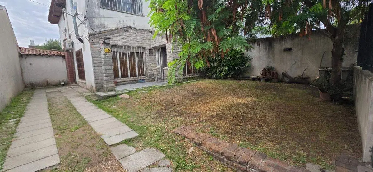 VENTA CASA BOULONGNE 4 AMBIENTES A REFACCIONAR 2