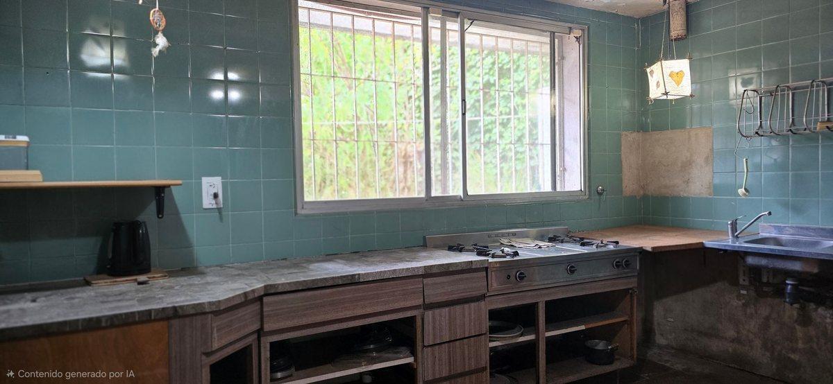 VENTA CASA BOULONGNE 4 AMBIENTES A REFACCIONAR