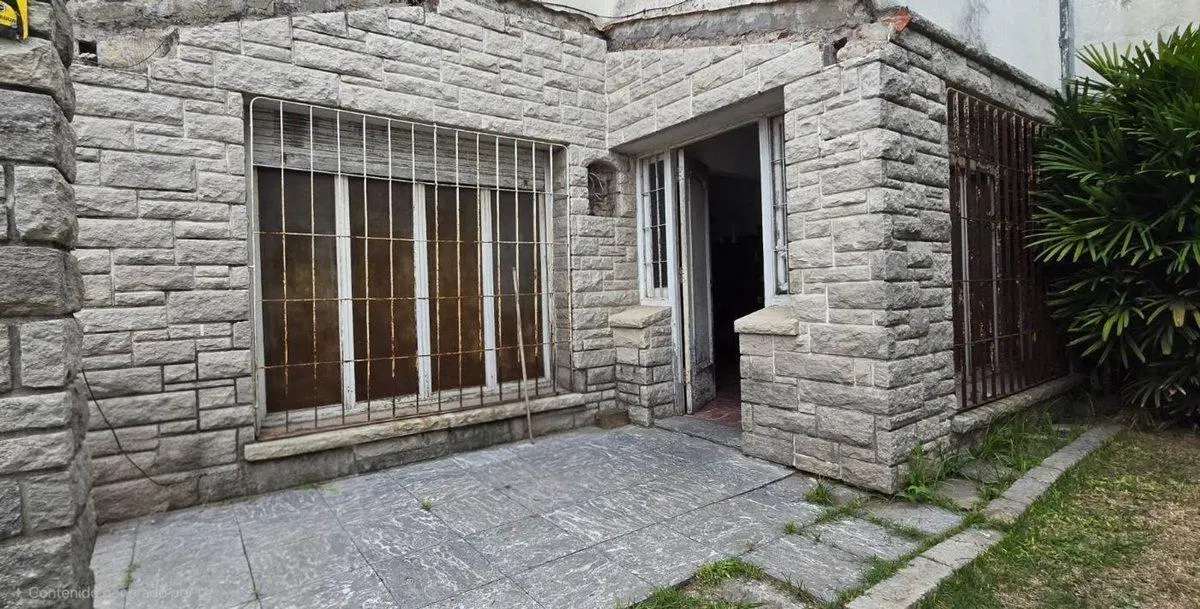 VENTA CASA BOULONGNE 4 AMBIENTES A REFACCIONAR 4