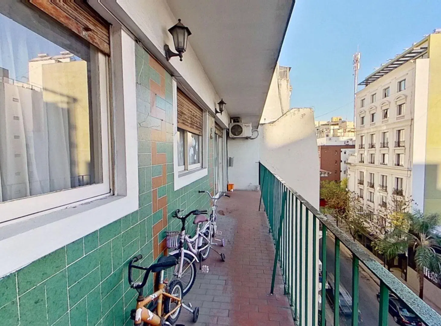VENTA DEPTO CUATRO AMBIENTES MONSERRAT COHERA 3