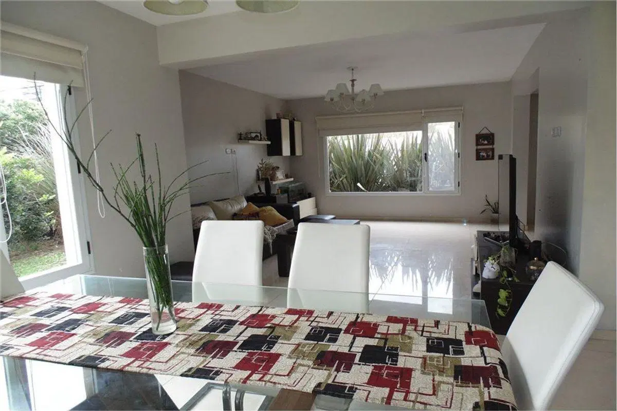 VENTA CASA 5 AMBIENTES CON PISCINA APTO CREDITO 8