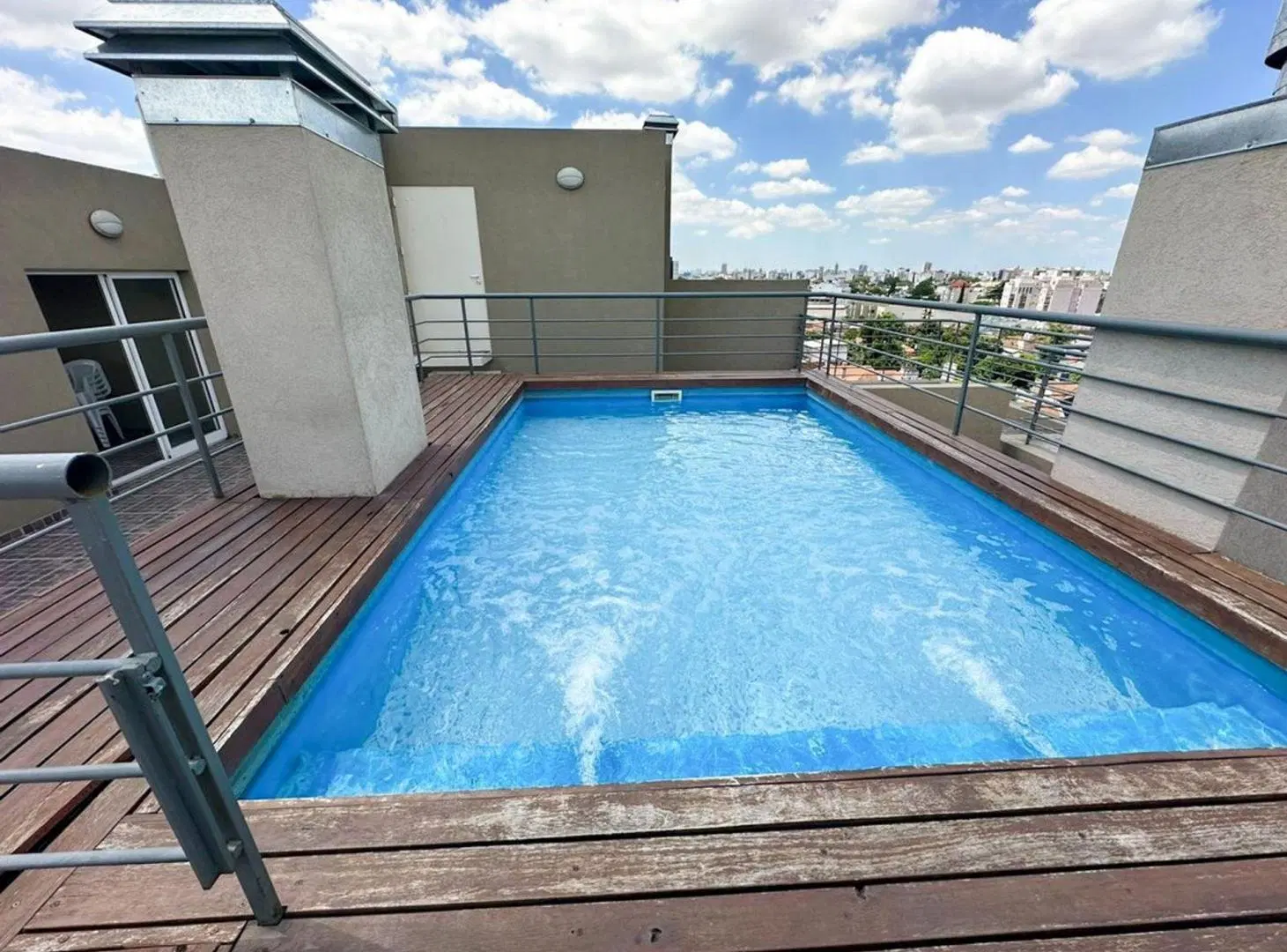 DEPTO VENTA 2 AMB EN RAMOS MEJIA COCHERA Y BALCON 5